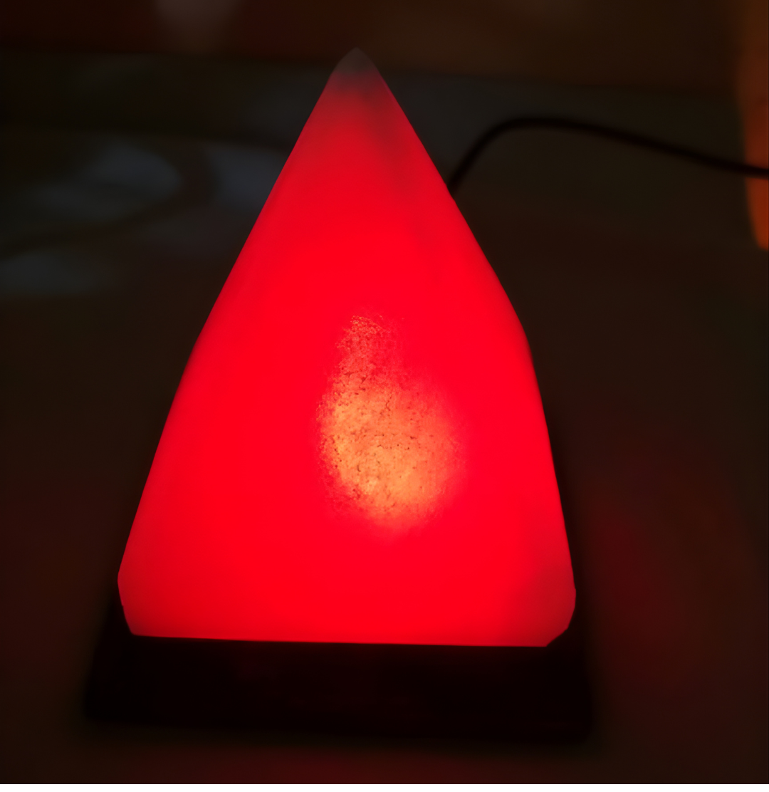 Himalayan PyramidUSB Salt Lamp